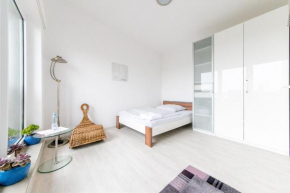 6704 Private Room